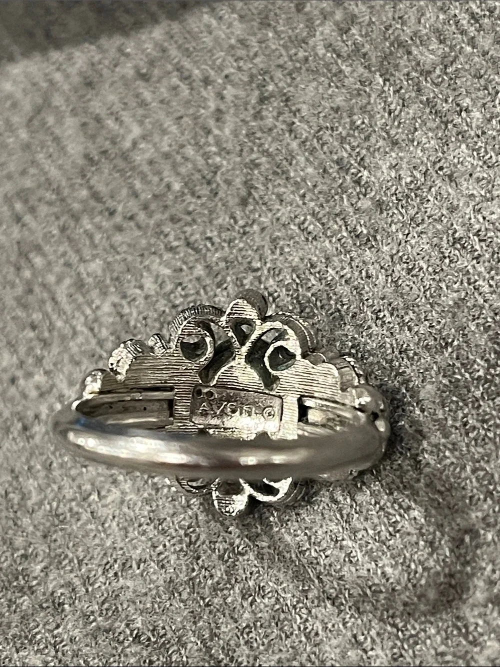 Avon Midnight Splendor Ring-6-7